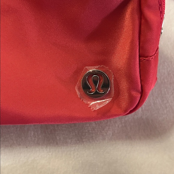 Lululemon Hot Pink Belt Bag - Picture 11 of 11